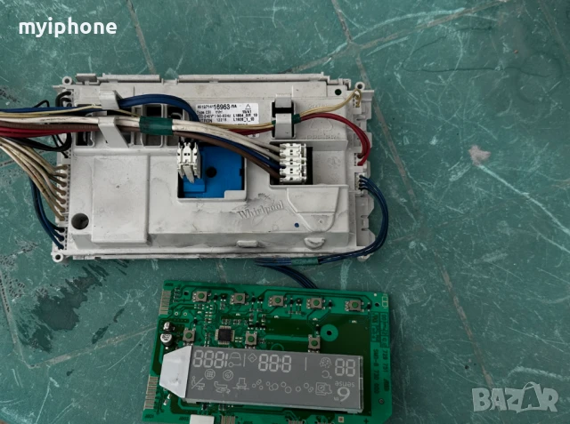 Продавам управляваща платка с дисплей за автоматична пералн               я Whirlpool AWO 6 Sense 91