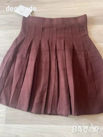 Пола плисе , снимка 2 - Поли - 52952543