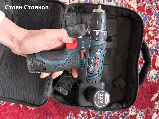 Акумулаторен винтоверт Bosch Professional 12V, снимка 3 - Винтоверти - 53452834