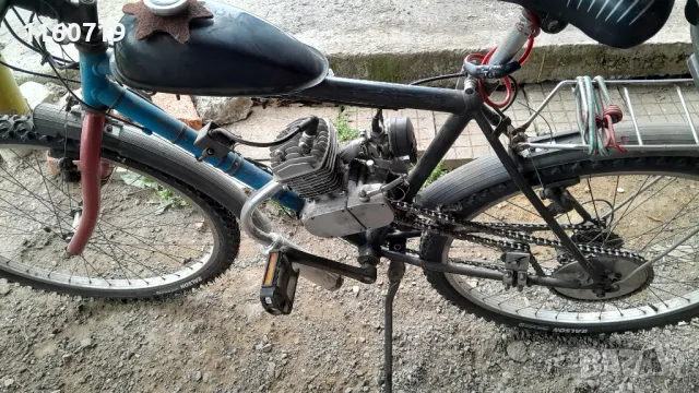 Велосипед с бензинов двигател, снимка 3 - Велосипеди - 49523689