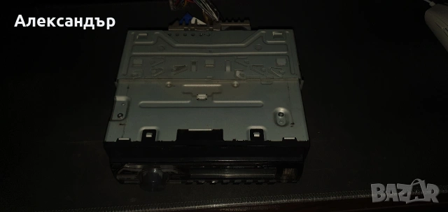 Радио за Автомобил Pioneer DEH-1500UBB , снимка 3 - Аксесоари и консумативи - 54016921