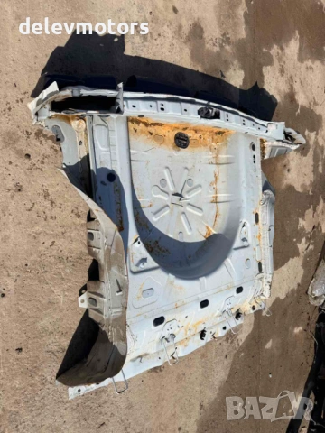 Задна престилка с дъно, леген от Dacia Duster 2 1.3 TCe двигател H5H480, 4x4, 150 кс., 6 ск., снимка 3 - Части - 53684605