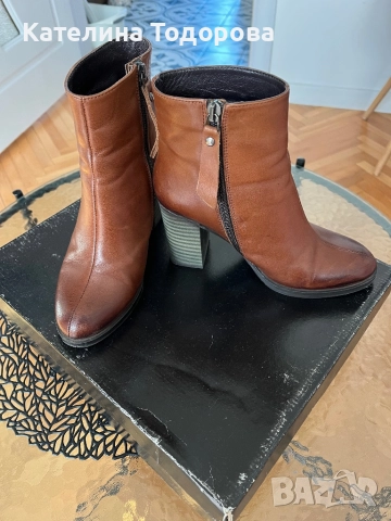 Италинаски боти естествена кожа!, снимка 2 - Дамски боти - 52441341