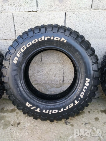 Гуми за кал 215/75/15, снимка 2 - Гуми и джанти - 54019237