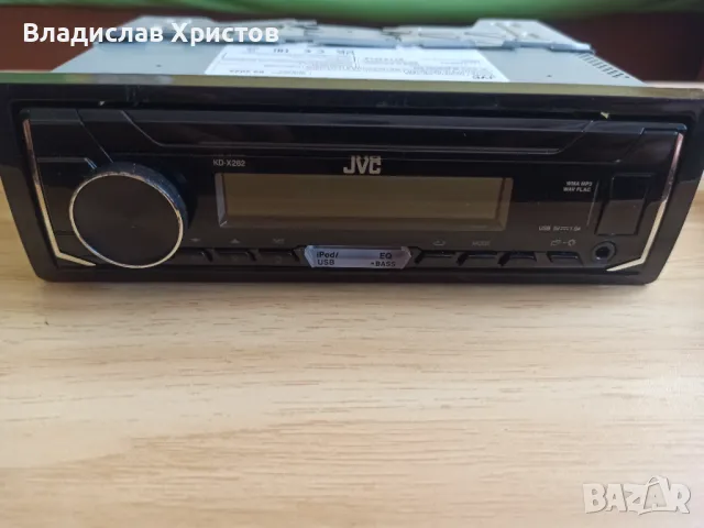 JVC Рисийвър за кола / Аудиоплеър за кола, снимка 1 - Аксесоари и консумативи - 47154477