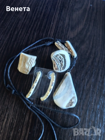 Стилни комплекти😘 изработени от кост от рог🥰, снимка 7 - Бижутерийни комплекти - 52594342