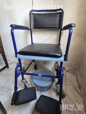 Тоалетен стол за трудноподвижни хора, снимка 5 - Тоалетни столове - 53838018