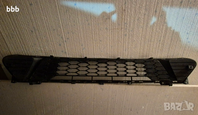 Долна решетка предна броня Kia Ceed година 2018 -2022 86561J7910