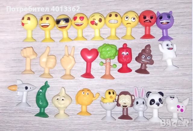 Комплект фигурки- 26(бр)+4 пластмасови