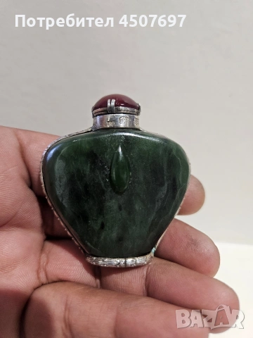 Антична китайска бутилка за емфие със зелен нефрит от династията Цин., снимка 7 - Антикварни и старинни предмети - 53946128