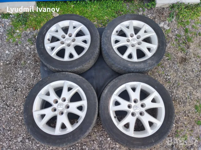 Алуминиеви джанти 16-ки Toyota 5x114,3 6,5J ET45, снимка 1 - Гуми и джанти - 49490525