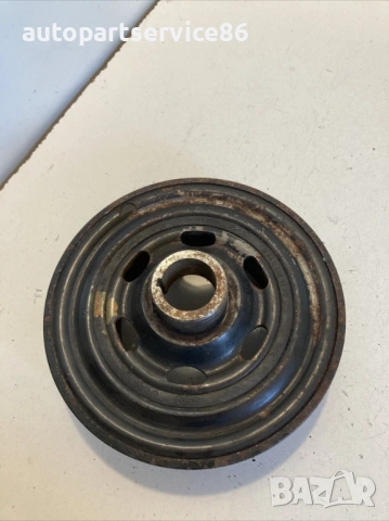 Шайба на коляновия вал за Mercedes W639 Vito 2.2 CDI (2004-2009) A6110300503 , снимка 2 - Части - 53899893