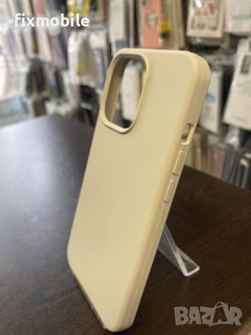 Apple iPhone 13 Pro Силиконов гръб/кейс, снимка 3 - Калъфи, кейсове - 46658012