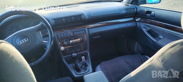 Ауди А4 1.8 125 газ бензин, снимка 5 - Автомобили и джипове - 51719285