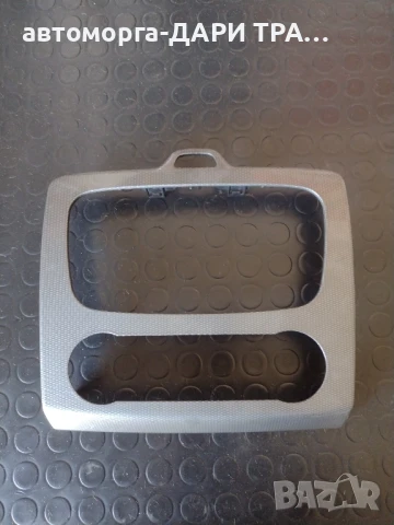 Декоративен панел за Форд Фокус 2008г