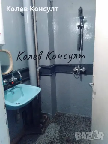 Продавам четиристаен апартамент в Димитровград,кв.Каменец , снимка 2 - Апартаменти - 49693385