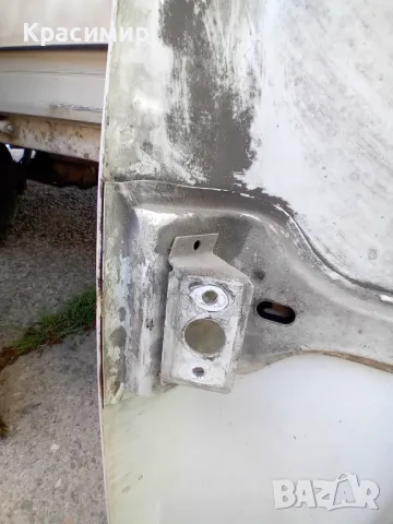 Капак за бус мерцедес 310,410, снимка 4 - Части - 50274073