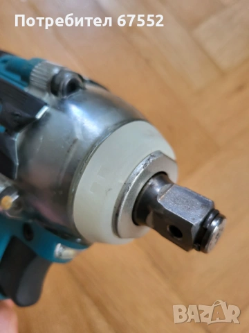 Безчетков гайковерт Makita DTW300. Само тяло и цената е крайна!, снимка 4 - Други инструменти - 53446472