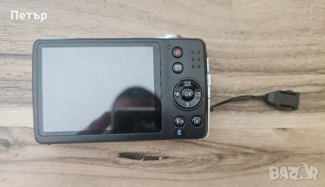 Продавам Medion LIFE P44003 (MD 86777) – 20 MP компактна камера - ПЪЛЕН КОМПЛЕКТ!, снимка 2 - Фотоапарати - 51310534