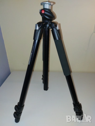 Manfrotto 055XPROB, снимка 6 - Чанти, стативи, аксесоари - 53625918