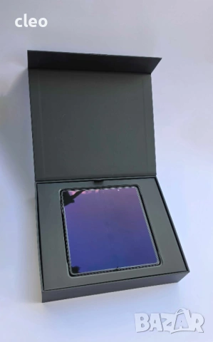 Honor Magic V3 512 GB, Гаранция до 11/07/2027г - пълен комплект, снимка 2 - Други - 54230300