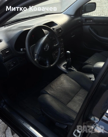 Toyota Avensis T25 2003, снимка 10 - Автомобили и джипове - 53519123