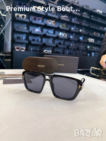 Очила  висок клас калъф на марката кутия сертификат  кърпичка tom ford Gucci , снимка 16 - Слънчеви и диоптрични очила - 53857840