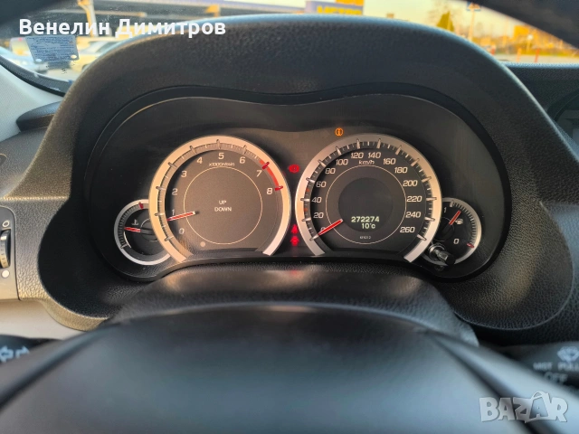 Продавам Хонда акорд 2.0 газ, снимка 7 - Автомобили и джипове - 53833468