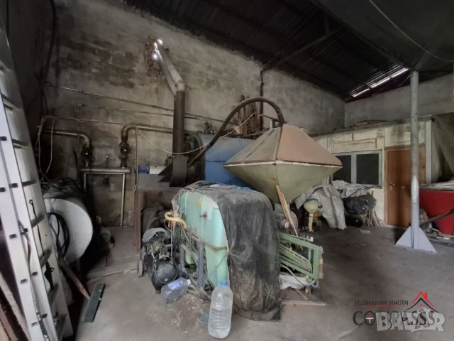 Стопански двор - Складова база ( Дестилерия ), с. Плачидол, обл. Добрич – 255000лева!, снимка 13 - Складове - 50966195