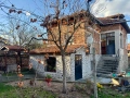Продавам къща с двор в село Каравелово, снимка 4