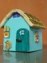 Цветна дървена къщичка , снимка 1 - Сувенири от дърво - 45422575