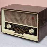 Nordmende Norma Luxus лампово радио, снимка 1 - Радиокасетофони, транзистори - 45615568