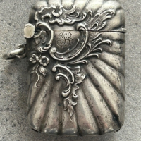 Сребърна кутия за кибритени клечки, снимка 1 - Колиета, медальони, синджири - 44968694