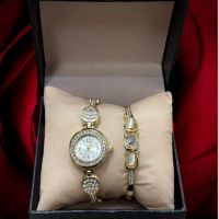 Красив комплект от дамски часовник с гривна в елегантен дизайн с камъни цирконии Gift3, снимка 1 - Гривни - 45762121