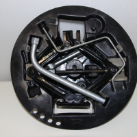 Комплект крик Fiat Punto II III (1999-2010г.) кука за теглене ключ за гуми, снимка 2 - Аксесоари и консумативи - 45040501