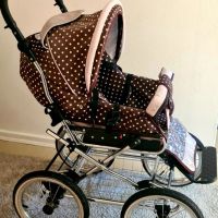 Бебешка количка с два коша, снимка 8 - Детски колички - 45512705