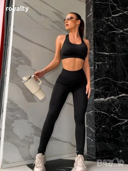Дамски черен спортен оформящ екип, снимка 1