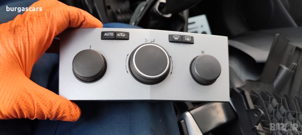 Панел управление климатик 13168099 Opel Zafira B - 80лв, снимка 1