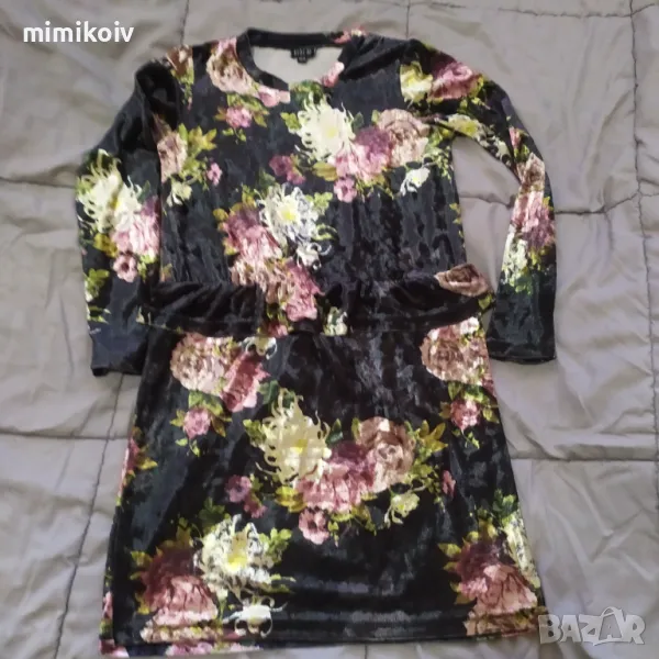 Рокля размер 140, снимка 1