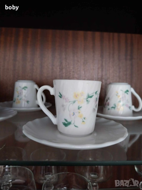 Продавам сервиз за кафе , снимка 1