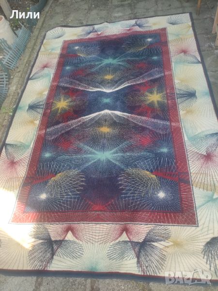 Голям цветен килим, снимка 1