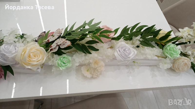 Украса за маса-200 см дължина , снимка 1