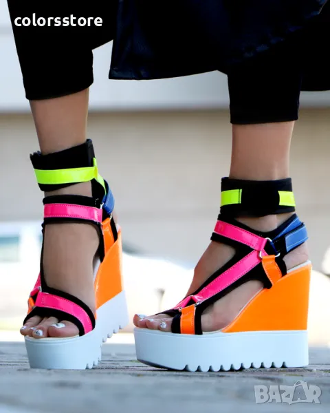 Сандали на платформа - шарени с оранжево - KD20, снимка 1