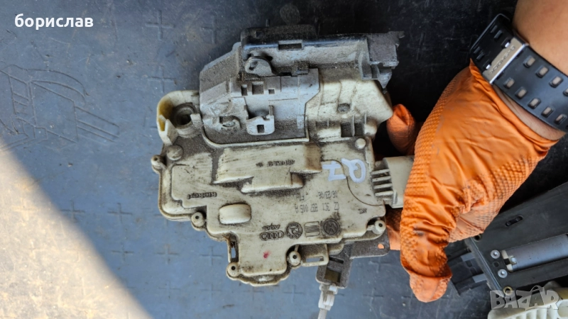 Задна дясна брава за audi Q7 , снимка 1