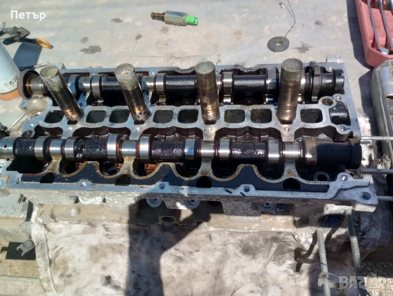 Цилиндрова глава ситроен ц5 Citroen c5 2.0 HPI 9635251410 9639238610, снимка 1