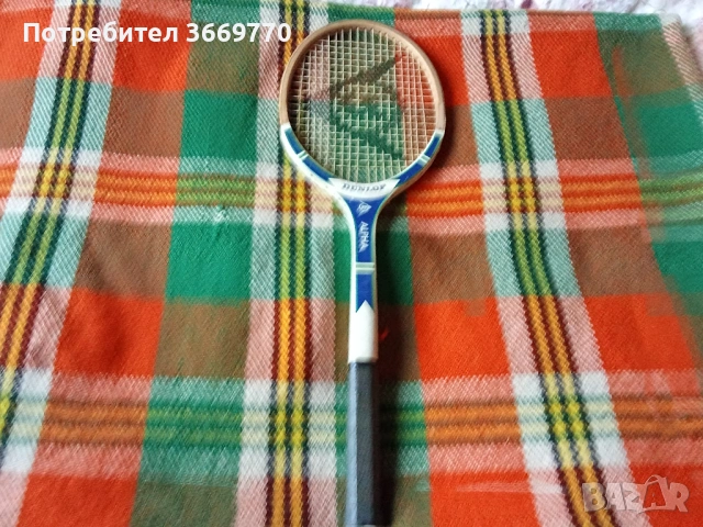 Винтидж дървена тенис ракета Dunlop Alpha, снимка 2 - Тенис - 53241987