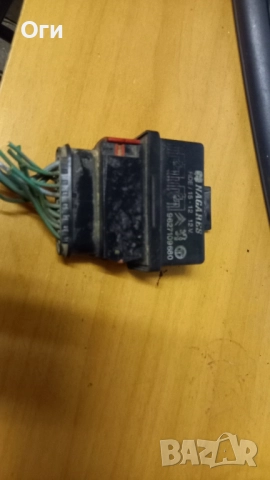 Реле горивна помпа за Пежо и Ситроен 9627109680