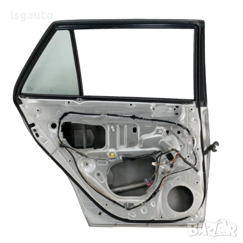 Задна лява врата Toyota Avensis II 2003-2009 ID: 159056, снимка 2 - Части - 54022809