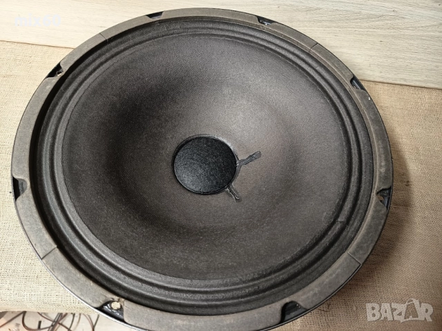 Продавам американски китарен говорител 12 ", снимка 3 - Тонколони - 52955594