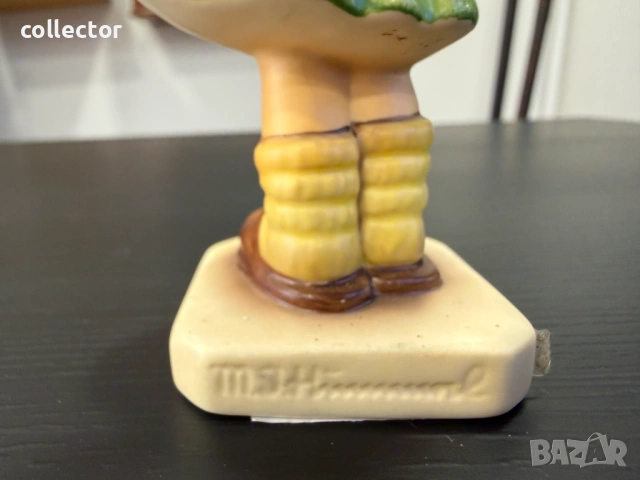 Порцеланова фигурка на M.I. Hummel. №7933, снимка 5 - Колекции - 53746763